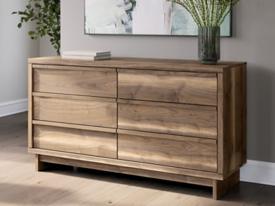 Zadilyn Dresser