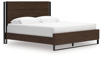 Zumbado Queen Panel Bed