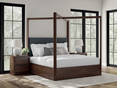 Kendamor King Canopy Bed