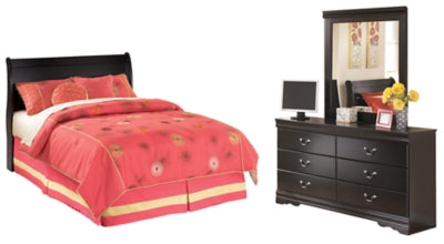 Huey Vineyard Full Sleigh Headboard, Dresser and Mirror