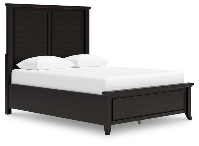 Bambori Queen Panel Bed