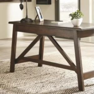 Baldrige Desk