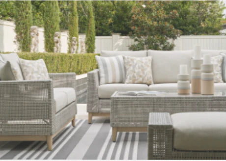 Outdoor Lounge Furniture